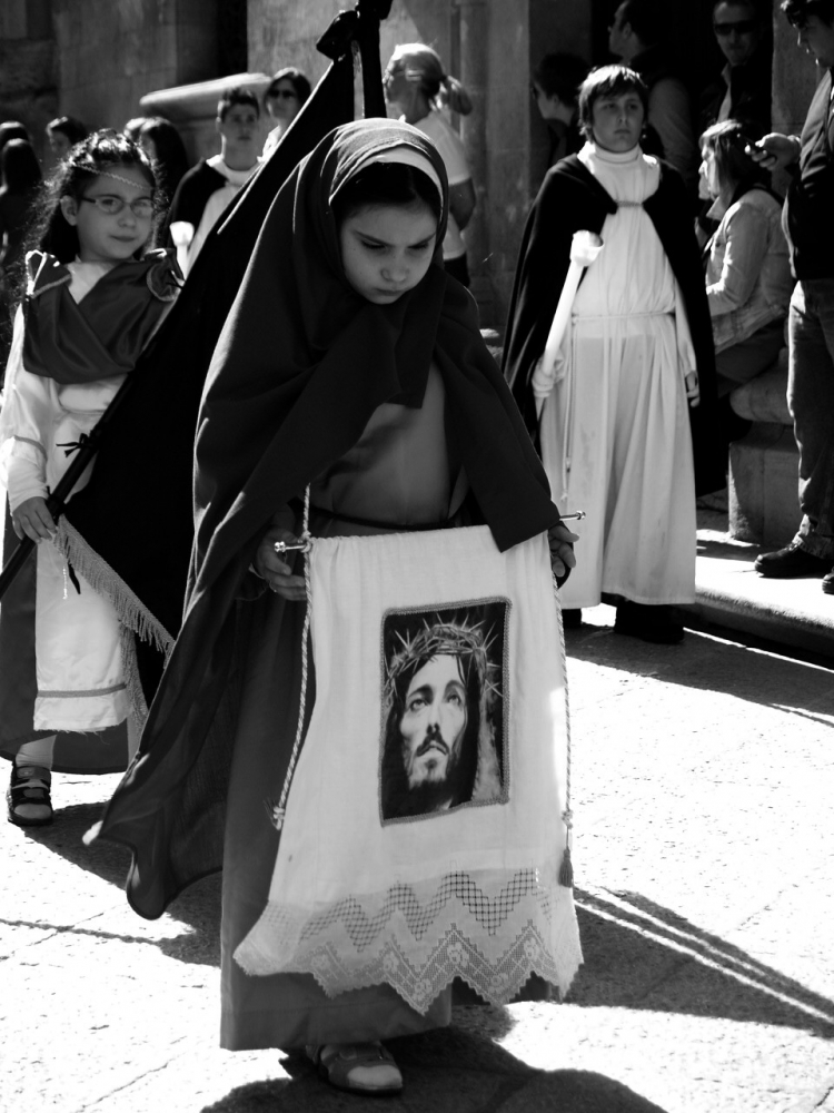 Trapani: Processione del Venerdi Santo,Il Cristo e la Bambina.