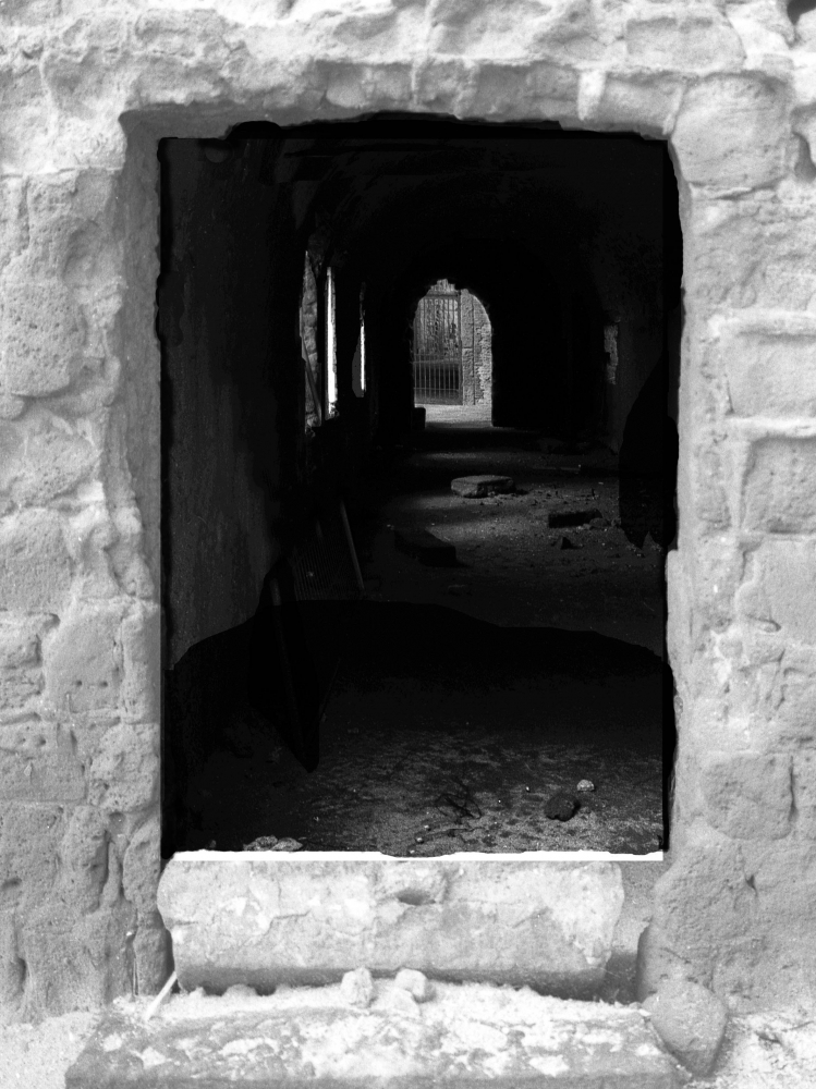 IN FONDO AL TUNNEL IN FONDO AL TUNNEL