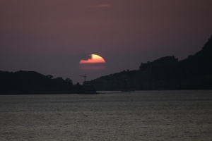 Il sole al tramonto sopra Portovenere