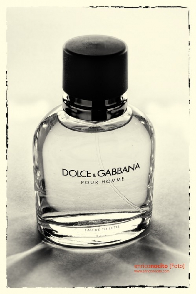 D & G D & G