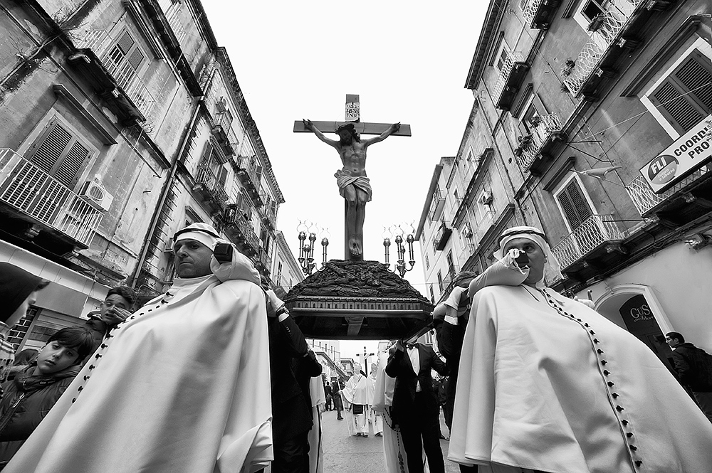 La processione