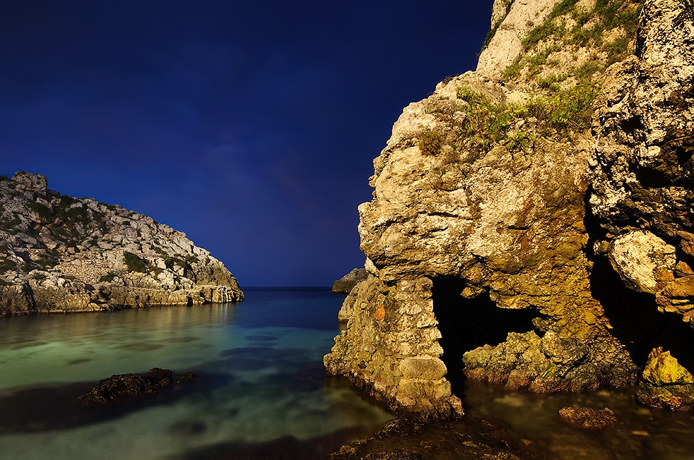 blue hour blue hour