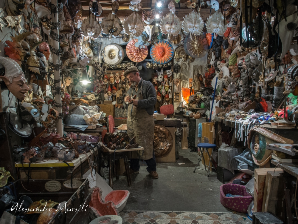 La Bottega di nessuno La Bottega di nessuno
