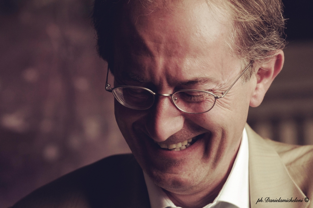 l'attimo di un sorriso l'attimo di un sorriso
