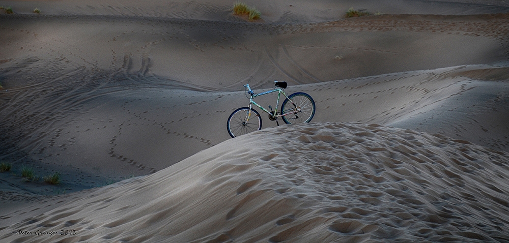 MAROCCO - BICICLETTA SULLE DUNE MAROCCO - BICICLETTA SULLE DUNE