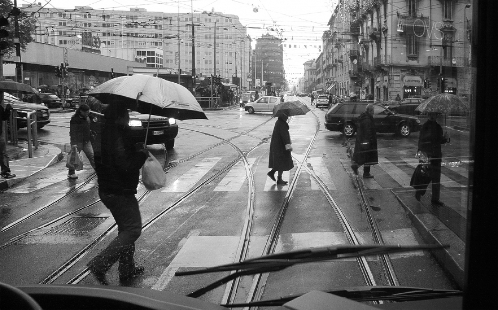 Via Carlo Farini.  (Abbey Road di Milano)