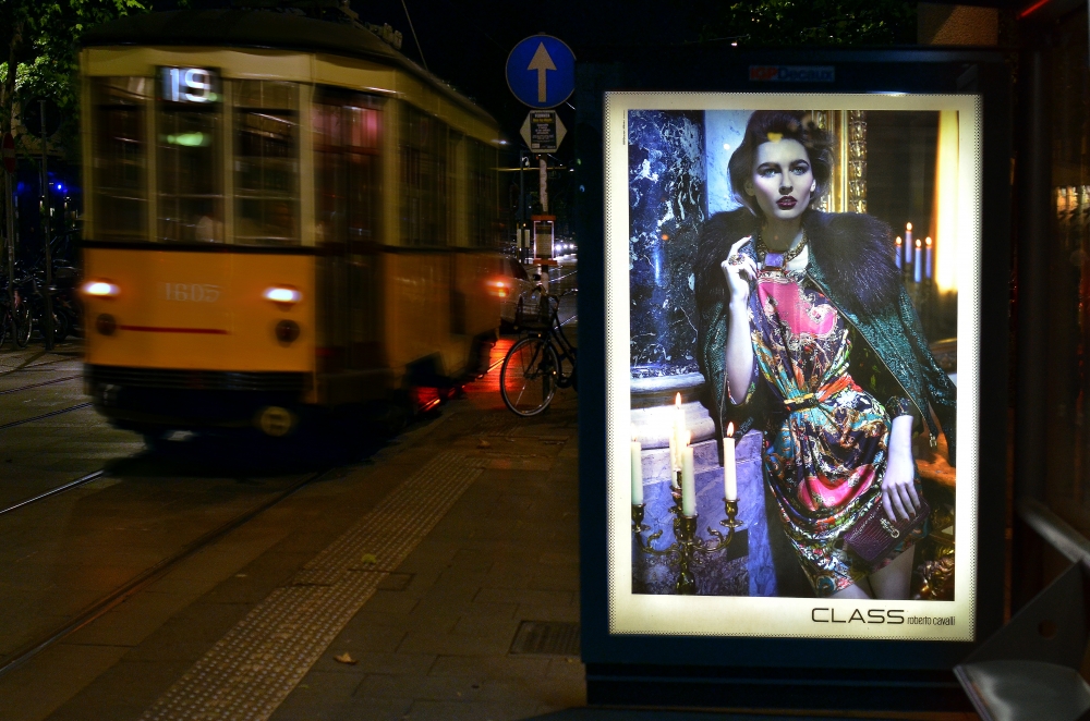 Tram.. Tram..