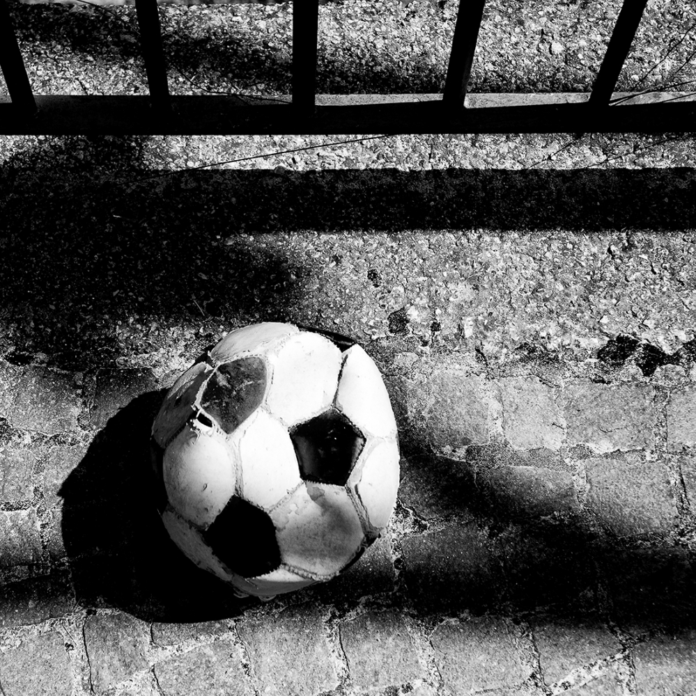 Tra Sbarre e ombra Tra Sbarre e ombra