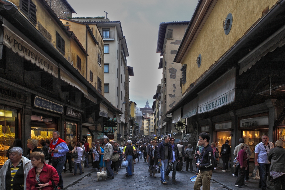 Pontevecchio promenade...