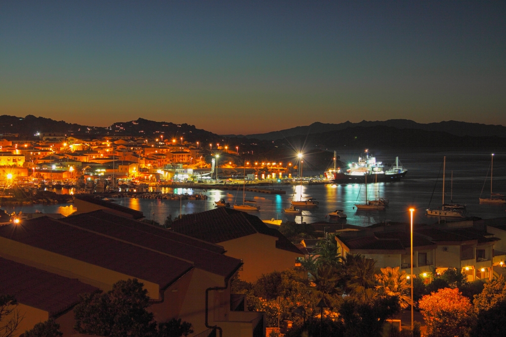 Notturno su Palau'.. Notturno su Palau'..