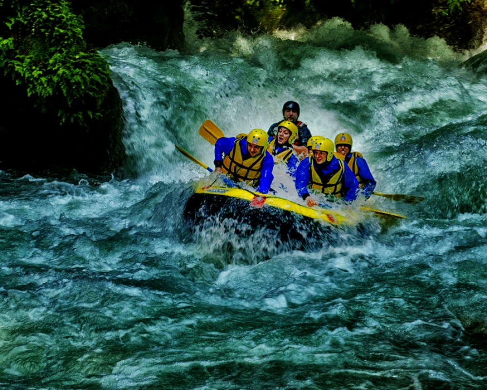 Rafting.