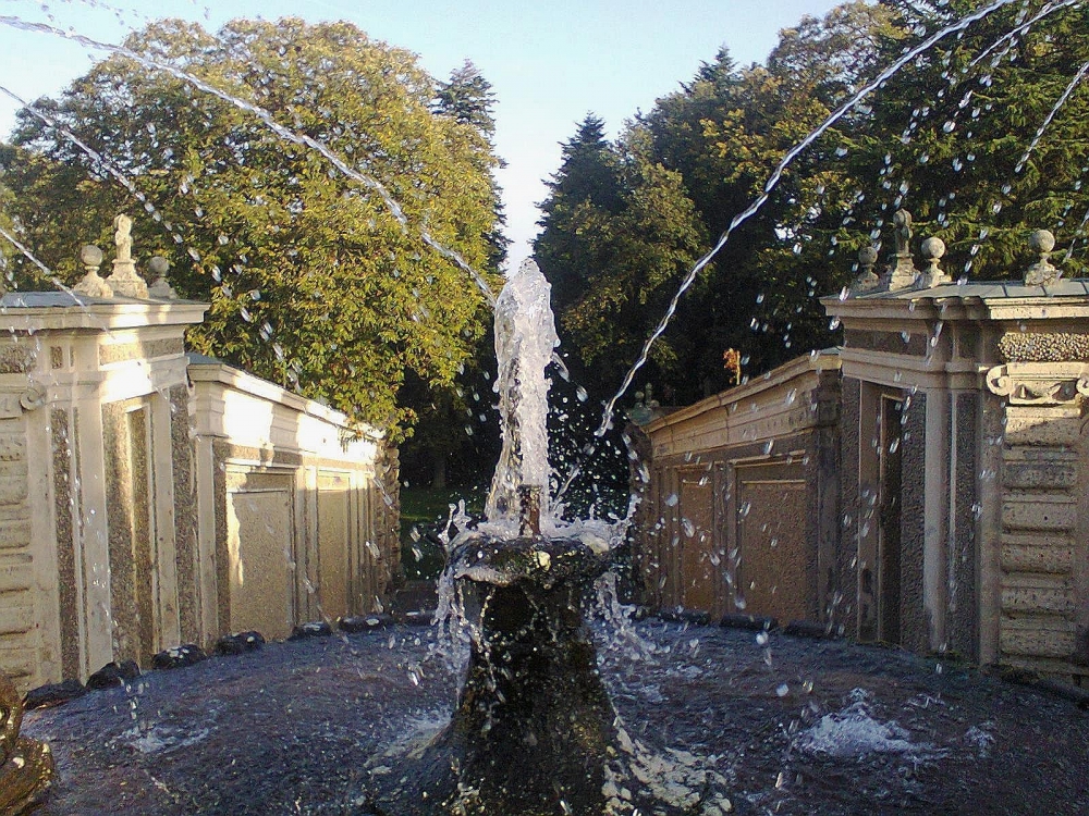 La fontana La fontana