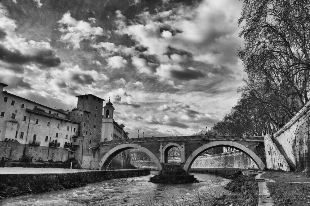 Serie: I cieli di Roma - Ponte Fabricio