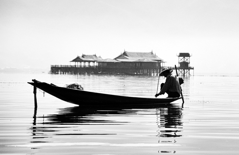 INLE LAKE. INLE LAKE.
