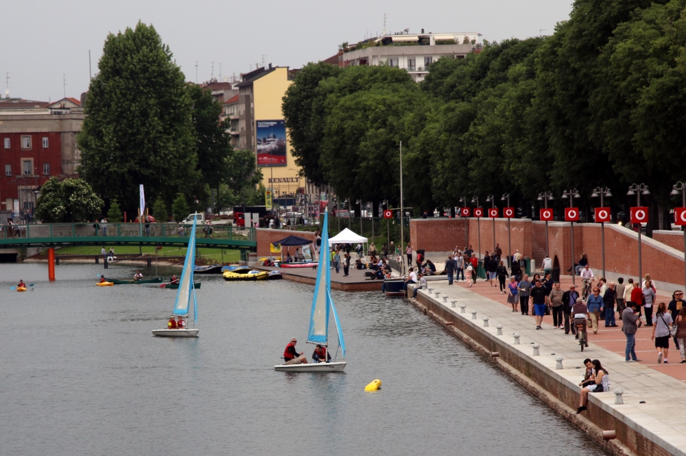 Scuola di vela in città