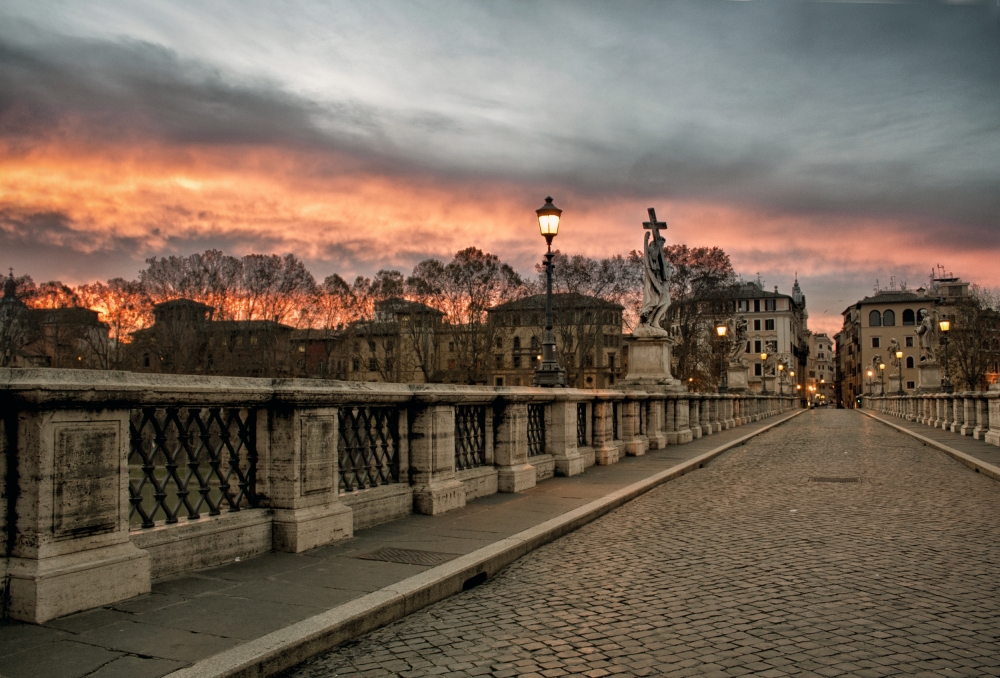 Alba su Ponte Sant'Angelo