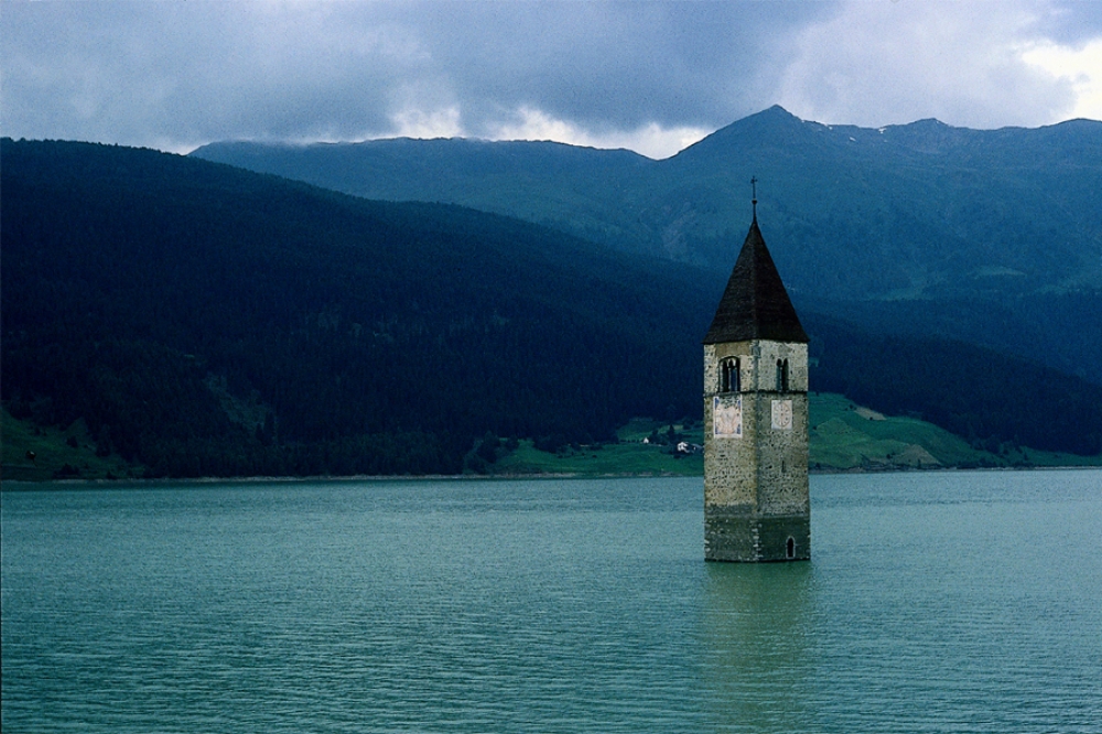 lago di Resia lago di Resia