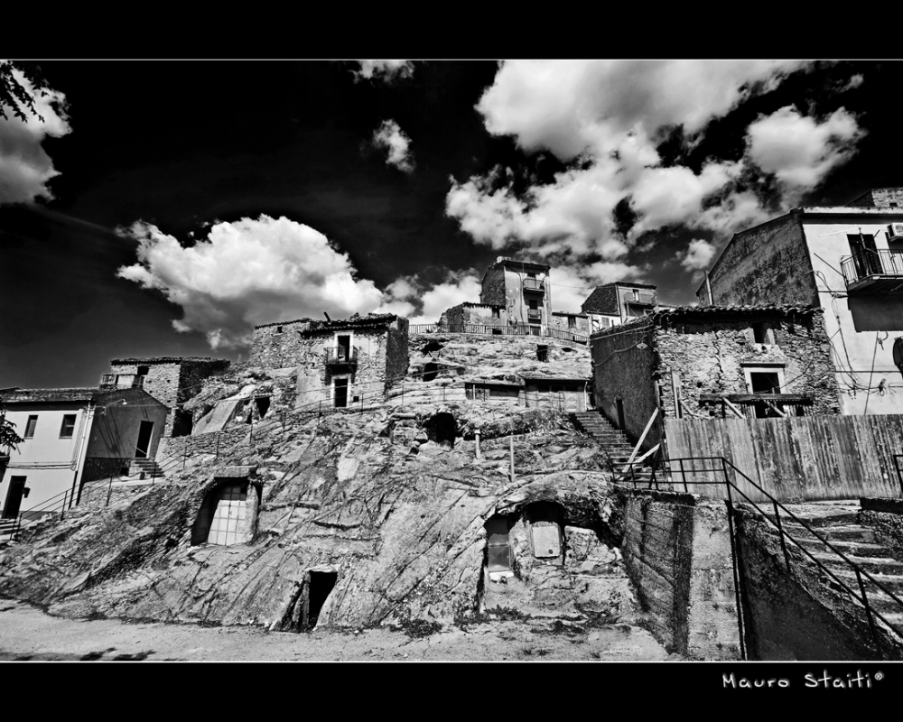Sperlinga (En) Sperlinga (En)
