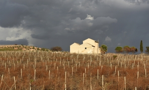 CASOLARE PRIMA DEL TEMPORALE