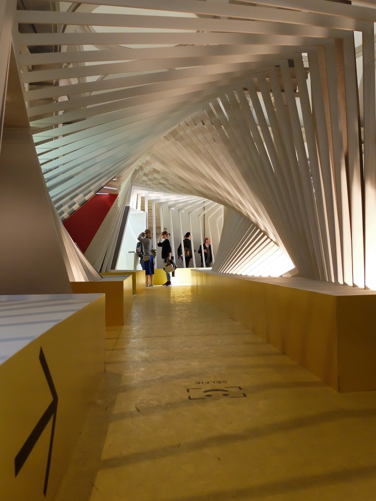 tunnel tunnel