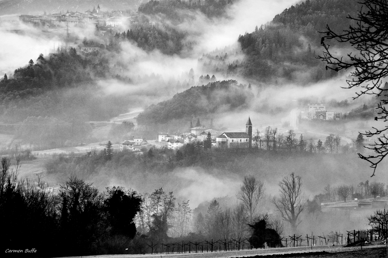 Nebbia agli irti colli ^_^ Nebbia agli irti colli ^_^