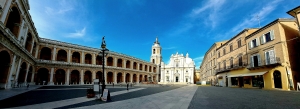 Loreto AN:Piazza del santuario di Loreto.