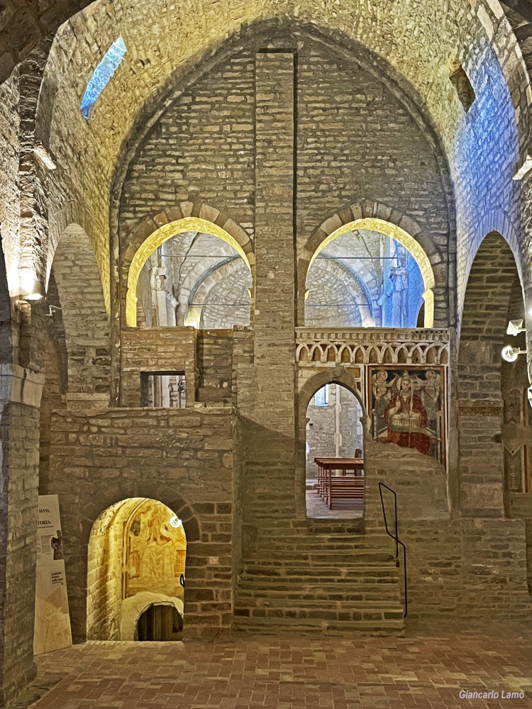 Abbazia di Sant'Urbano MC Abbazia di Sant'Urbano MC