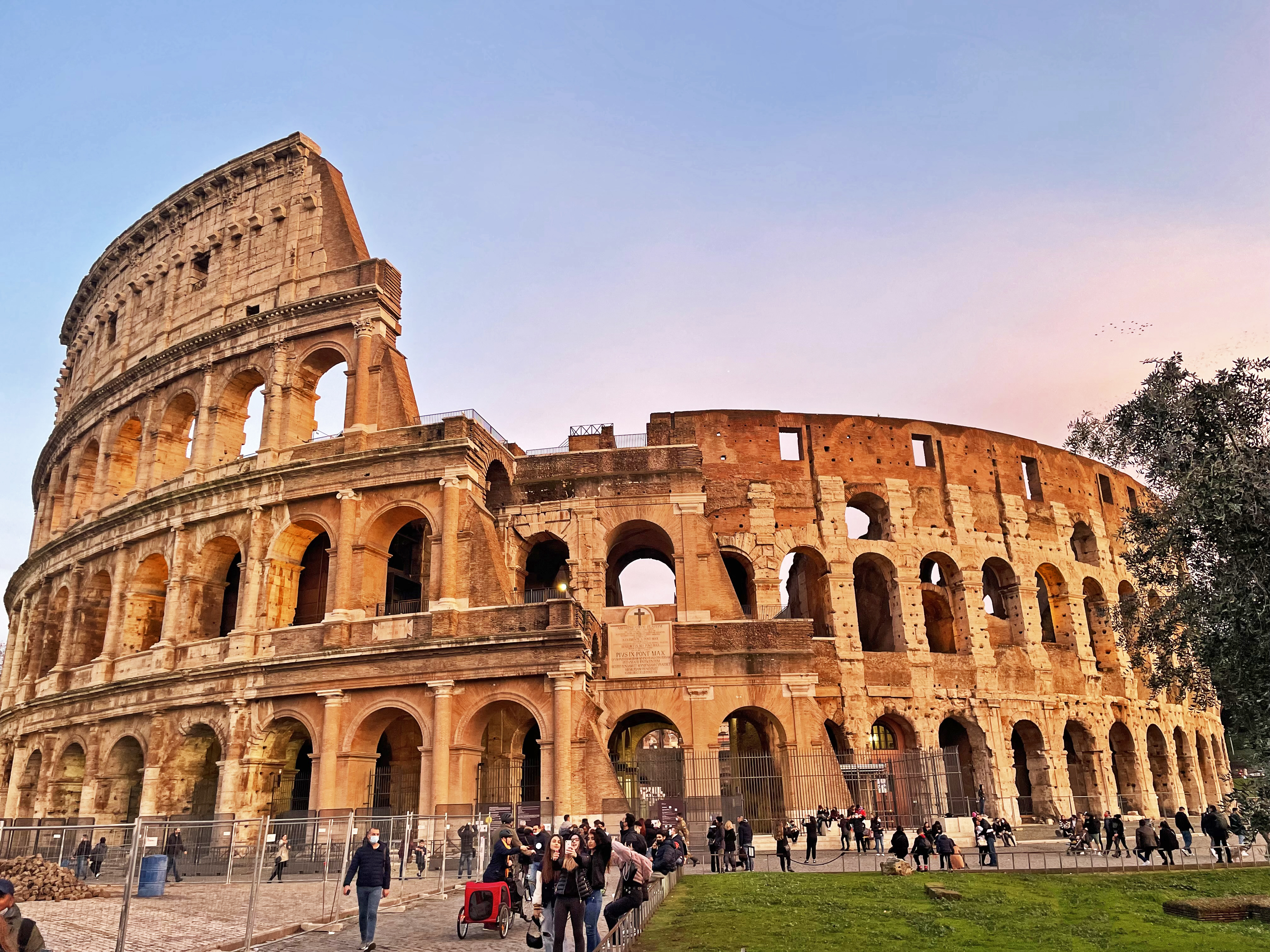 Buon compleanno Roma! Buon compleanno Roma!