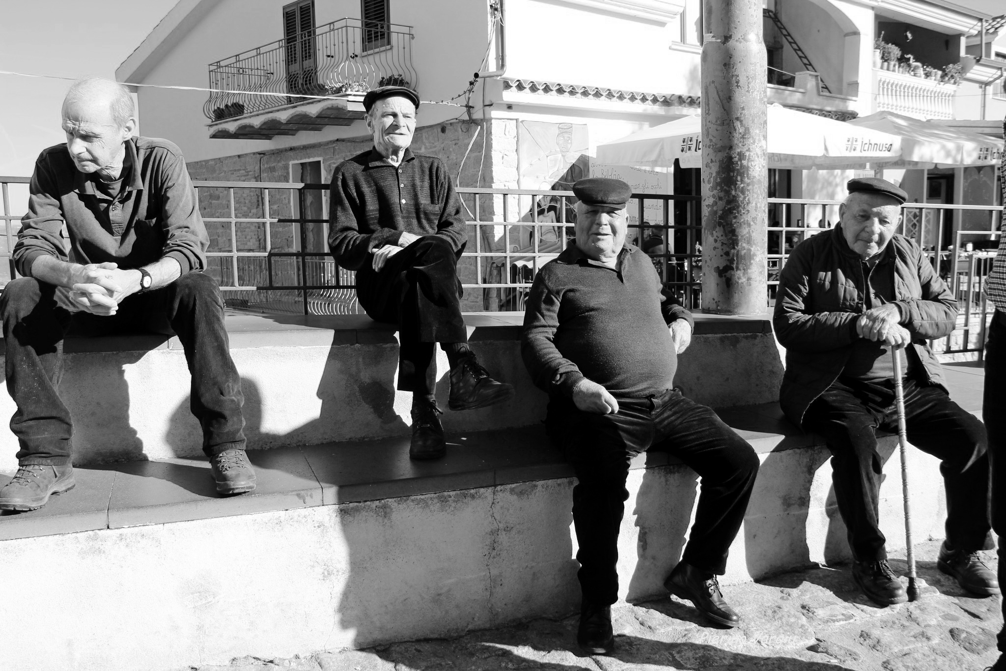 i ragazzi del muretto... i ragazzi del muretto...