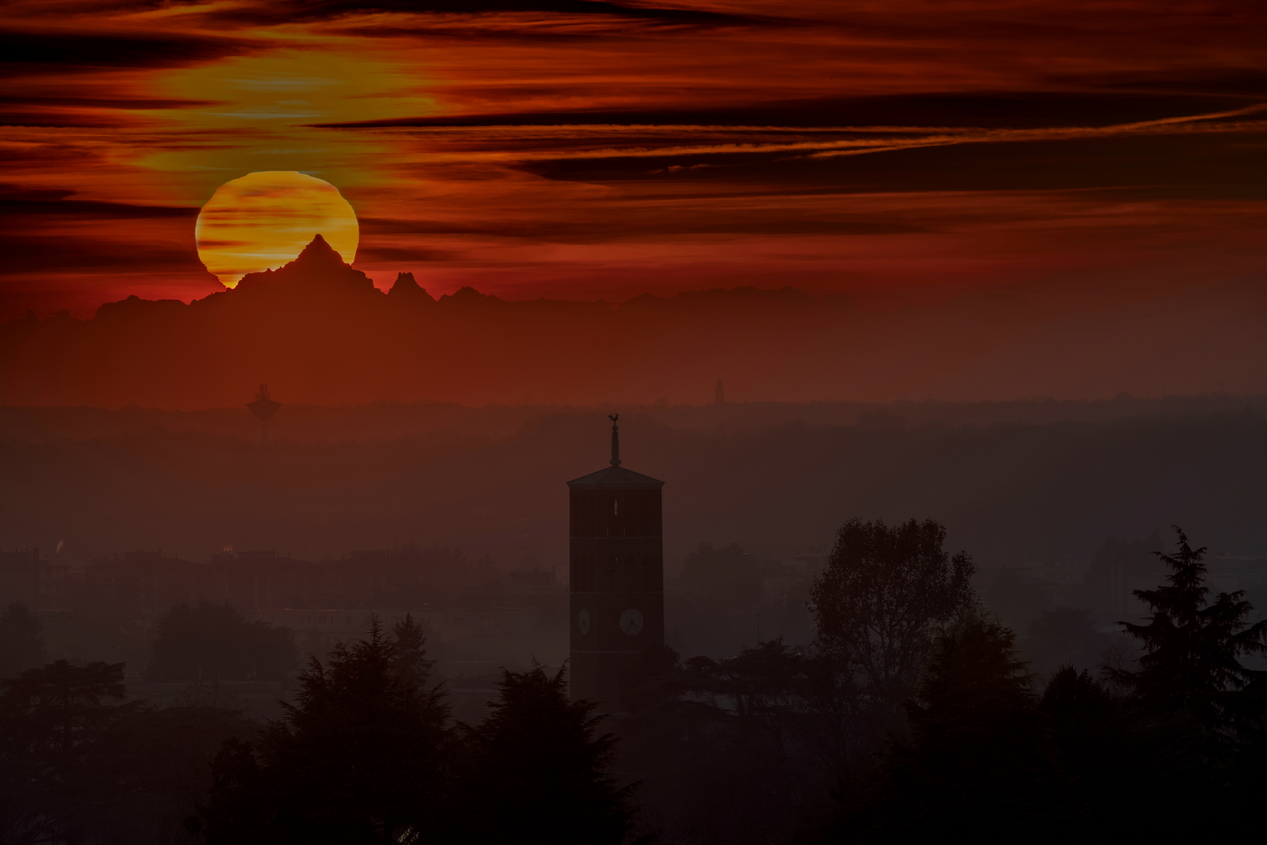 Tramonto sul Monviso Tramonto sul Monviso