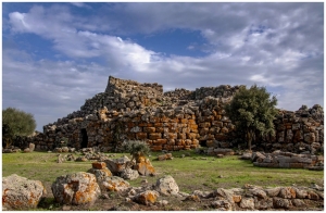 Nuraghe Arrubiu...(Orroli)